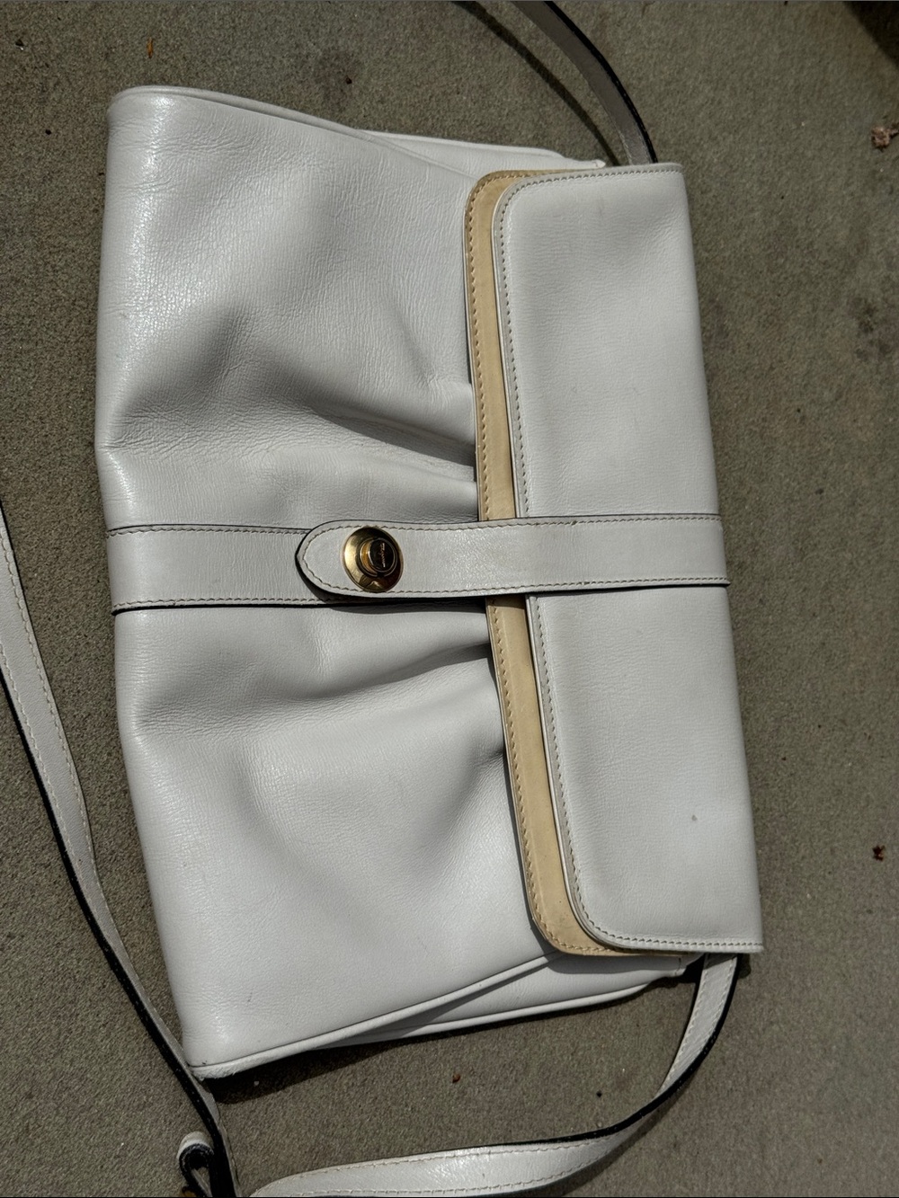 SALVATORE FERRAGAMO FIRENZE LEATHER CREAM SHOULDER CLUTCH PURSE BAG ITALY VTG - Picture 12 of 17